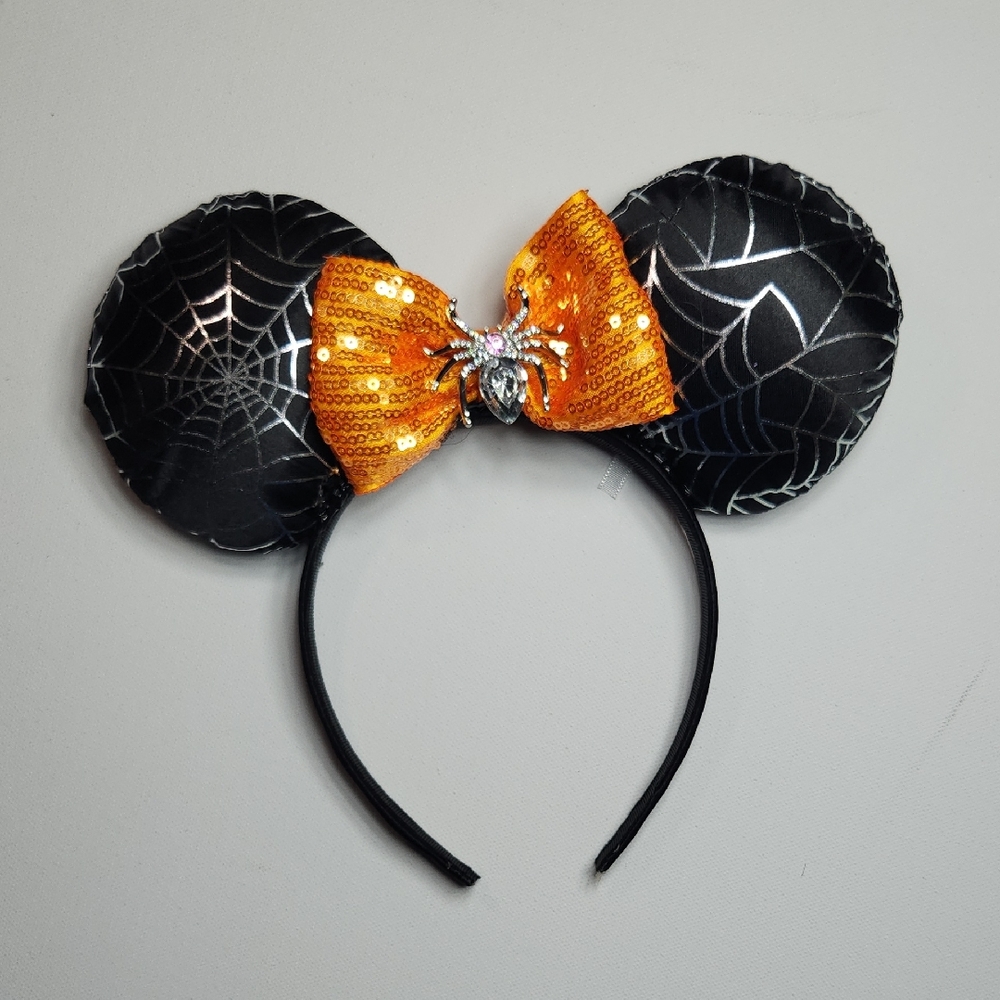 Disney Halloween Minnie Mouse Spiderweb Ears – NWOT | Orange Bow + Sparkly Spide